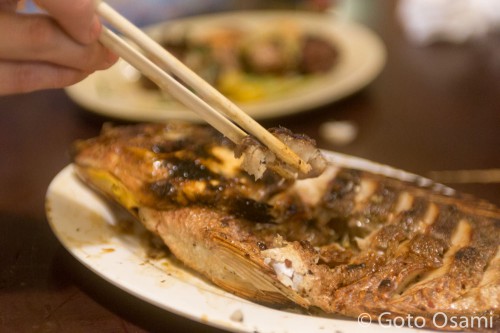 ヤンゴンで最も一般的な焼き魚はティラピア